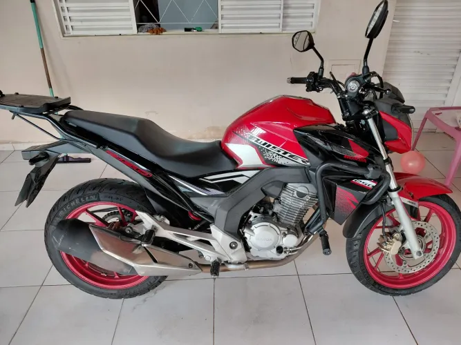 CB Twister 250 ABS