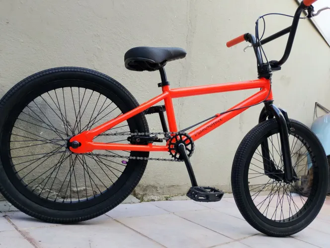 BMX diamondback grind