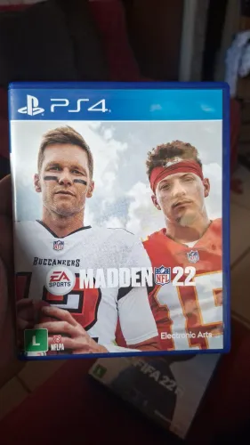 Madden NFL 22 - PS4 Mídia Física