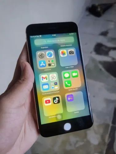 iPhone 8 plus 64gb retirar peças ou uso quebra galho leia o anúncio