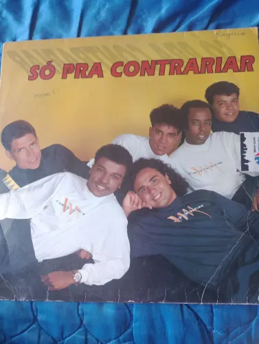 Só pra Contrariar