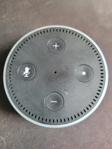 Amazon Echo Dot 2a geracao com fonte - Alexa em ingles