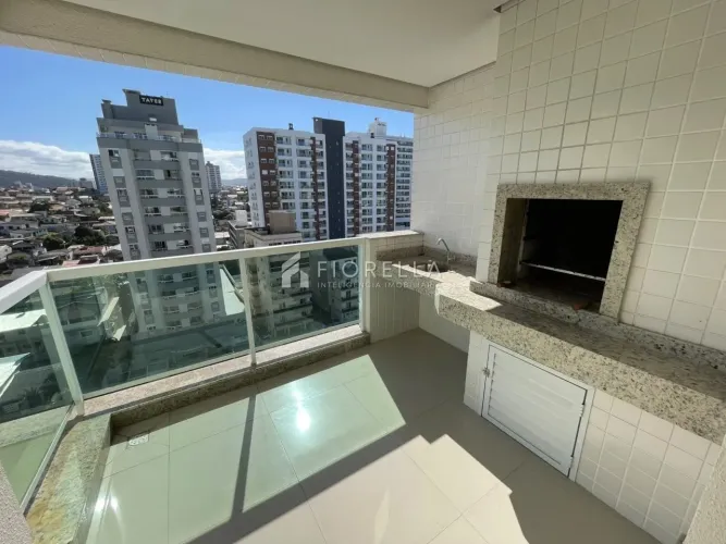 Apartamento 02 dormitórios no bairro Jardim Atlântico, Florianópolis/SC.