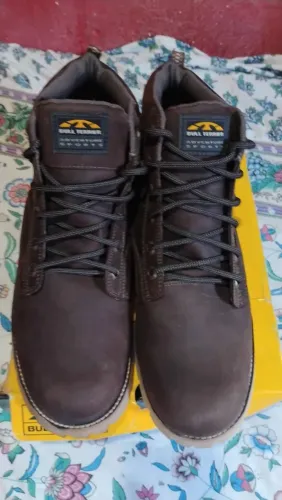Vendo bota masculina da marca Bull Terrier, Nova!!!
