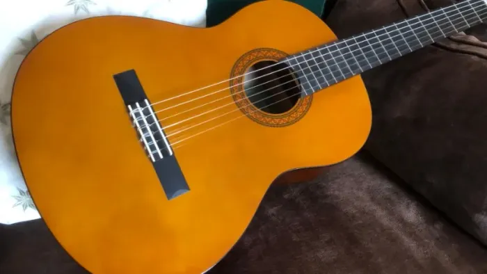 Lindo violão Yamaha C40 perfeito estado regulado cordas novas sonoridade Bairro Ouro Preto