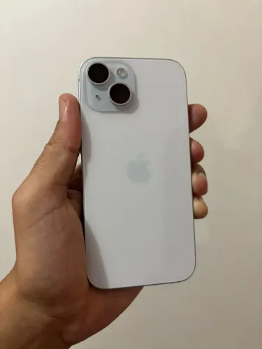 iPhone 15 - 128GB