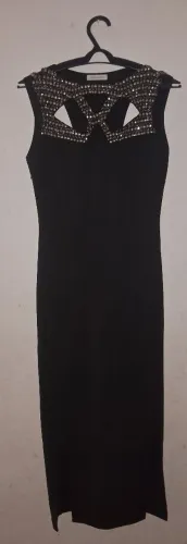 Vestido preto de festa ou balada