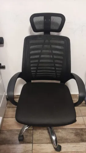 CADEIRA DE ESCRITÓRIO ?
