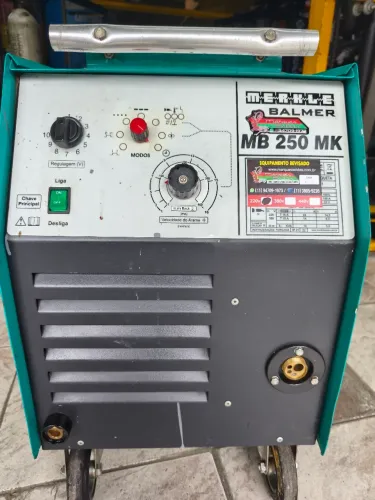 Máquina de solda Mig Balmer MK 250 Trifásico 220/380 Semi Nova