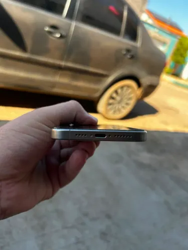 iPhone 15 Pro Max 256GB - Natural Titanium