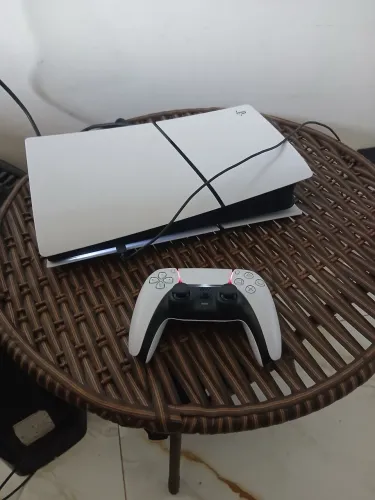 vendo ps5 slim novo