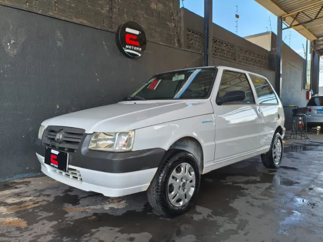 Fiat Uno Mille 1.0 Fire/ F.flex/ Economy 2P 2011