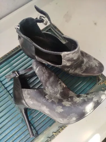 Bota Cavalera Feminina Salto Alto - Tam. 37