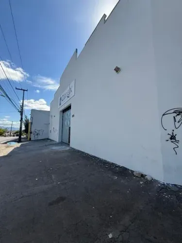Galpao com 700 m2 perto da BR 116 NA AV PERIMETRAL  - Fortaleza - CE