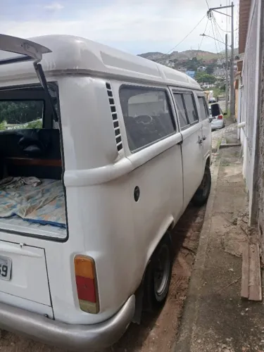 Volkswagen Kombi Standard/ Luxo/ Serie Prata 1999