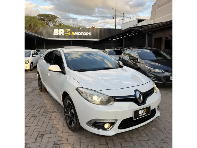 Renault Fluence Sedan Privilège 2.0 16V Flex AUT 2016