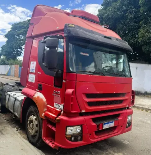 Iveco Stralis 600S44T 440 2014/2014 Teto Alto Eurotronic