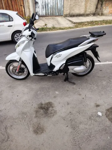 Honda SH 300
