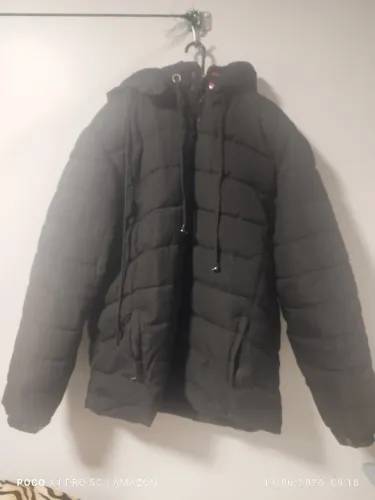 Casaco e Bota de inverno, Casaco para frio extremo e Bota impermeável para o inverno 