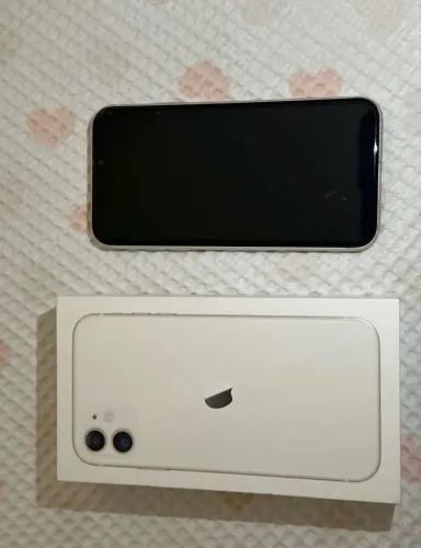 iPhone 11 64g