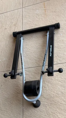 Rolo de treino para bicicleta