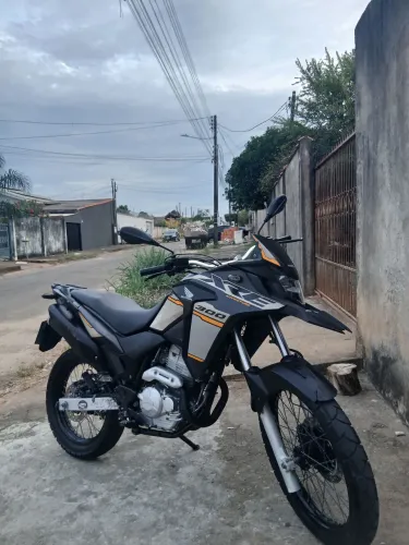 Xre300 adventure ano 23/23 abs . Unico dono