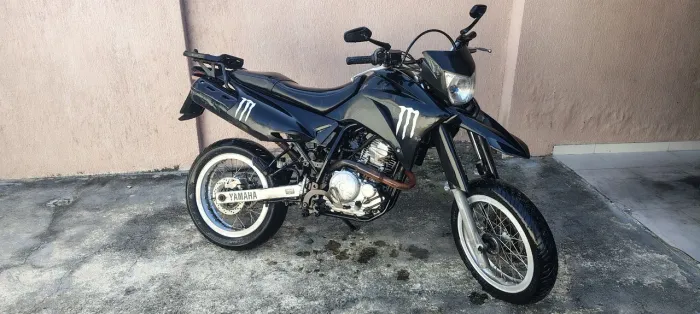 Lander 250 ano 2010