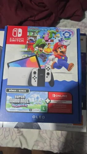 Vendo nintendo switch oled bloqueado com 2 anos de garantia