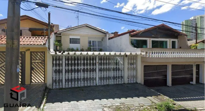 Casa / Terreno - 3 Dormitórios, 5 vagas - Parque Jaçatuba, Santo André - SP