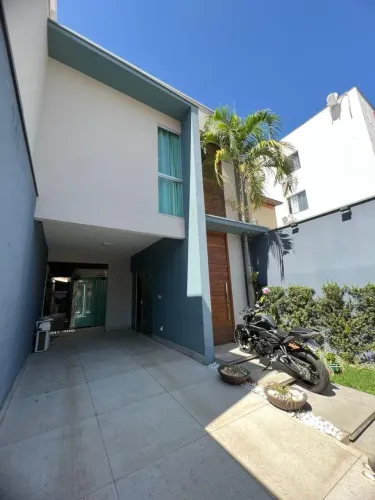 Casa a venda com 3 suítes e área de lazer no bairro Belvedere - Governador Valadares - MG