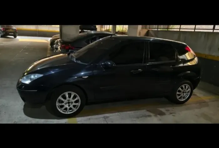 Ford Focus 1.6 S/se/se Plus Flex 8v/16v 5P 2008