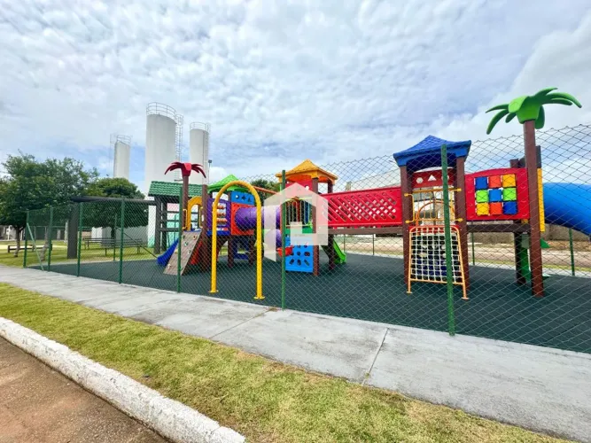 TERRENO DE 450M² NO CONDOMÍNIO PORTAL DAS ARTES - BAIRRO NOVA ESPERANÇA
