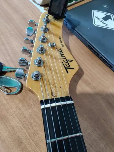 guitarra TW540 tagima (analiso trocas )