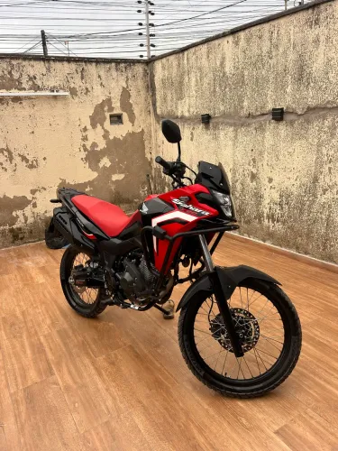 Vendo Honda Saara 300 35.500 R$