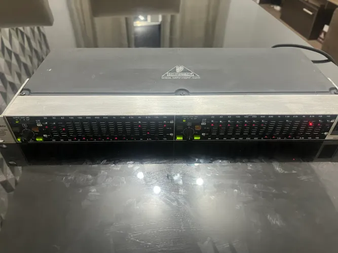Equalizador Profissional Behringer Ultragraph Pro FBQ1502 15 - Funcionando Perfeitamente 