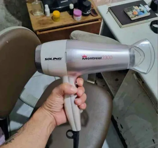 Secador de cabelo
