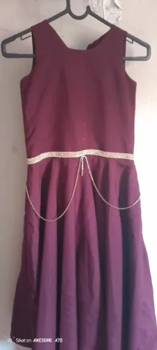 Vestido de festa com calda