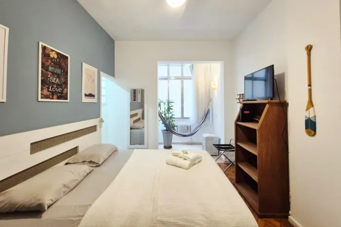 Apartamento para alugar na Rua Domingos Ferreira, Copacabana, Rio de Janeiro - RJ