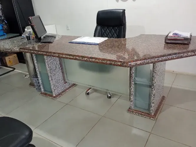 mesa de marmore retangular