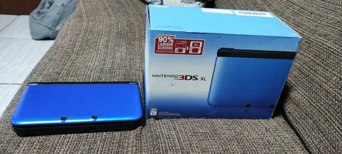 NITENDO 3DS XL( MUITO NOVO)