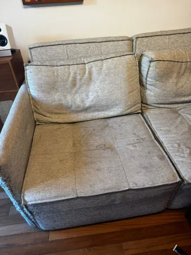 Sofá retrátil 1,80m com estofado gasto, ótima estrutura DESAPEGO URGENTE OPORTUNIDADE