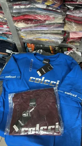 Camisas apenas 25 reais top