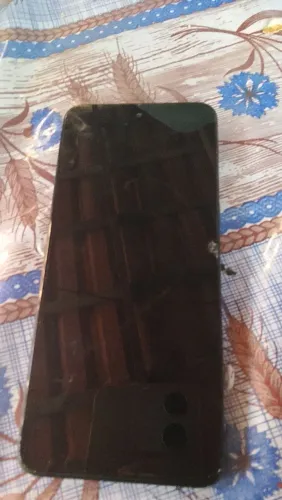 Vende um celular moto g14 usado mais em bom estado