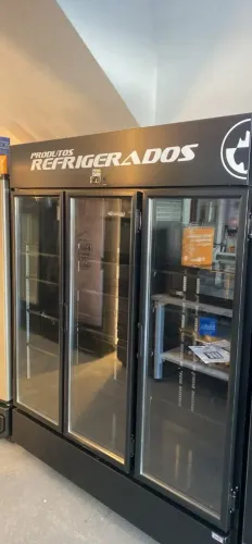 NZ. Expositor refrigerador visa cooler 3 portas FORTSUL