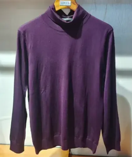 Blusa de frio roxa