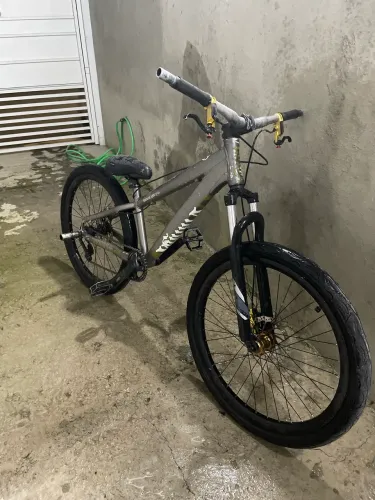 bicicleta viking com kit single e freio bengal dourado raro