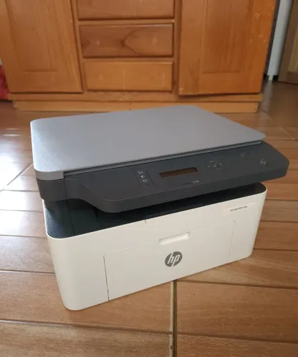 Impressora Multifuncional HP Laser MFP 135W (Wi-Fi) - Pouquíssimo Uso!