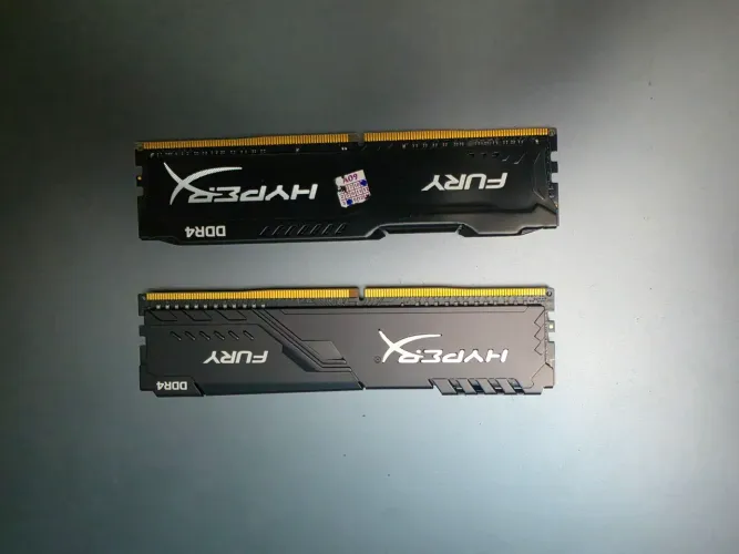 Memória RAM Kingston HyperX Fury 8GB DDR4 2400MHz Gamer
