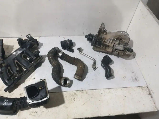 Mangueiras pressurização Mercedes C180 compressor 2006