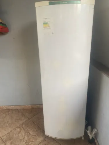 Vendo geladeira BARATA !!